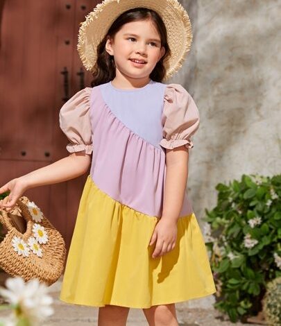 ملابس أطفال بألوان الربيع